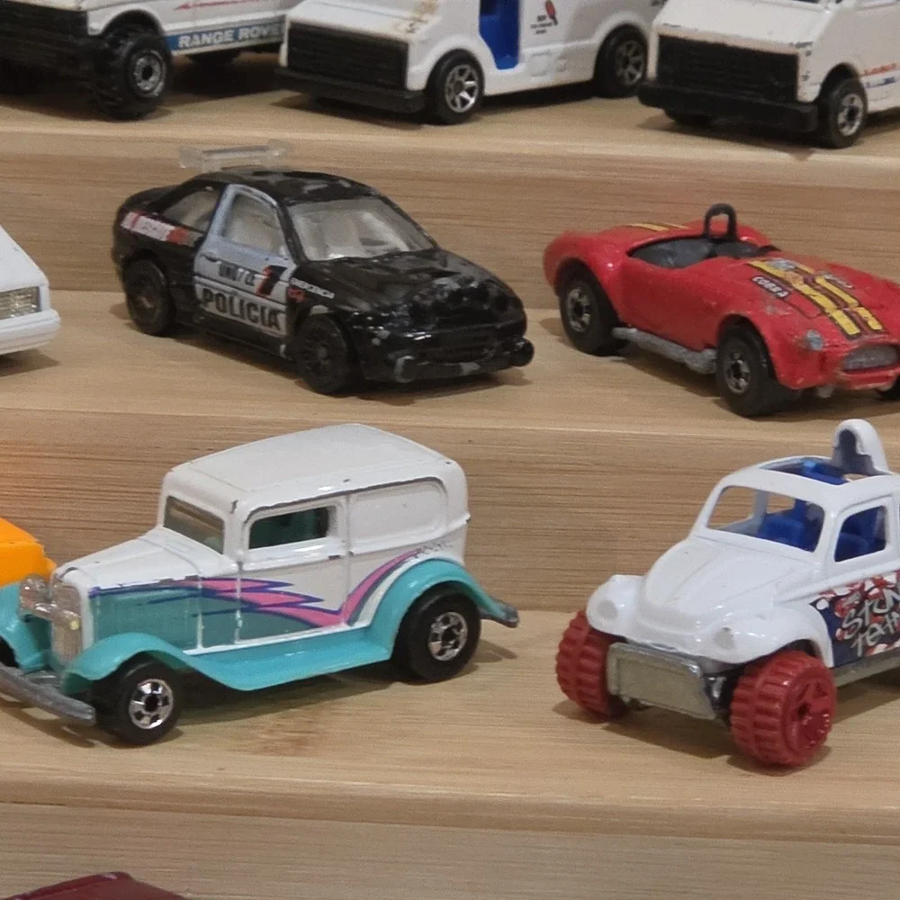 Hot Wheels 13 vintage